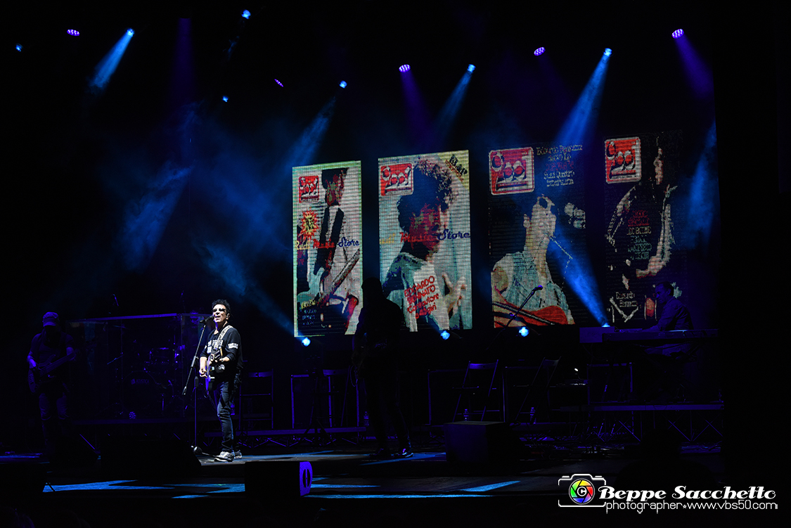 VBS_4155 - Concerto Edoardo Bennato - Peter Pan Rock 'n' Roll Tour.jpg